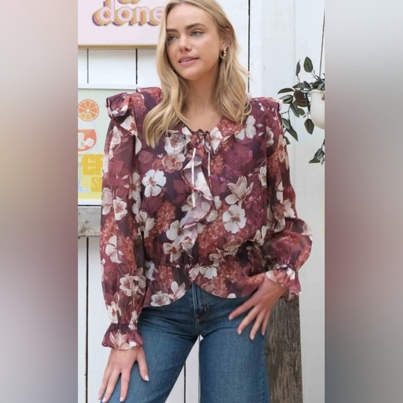 Tops - Floral Ruffle Blouse - Purple